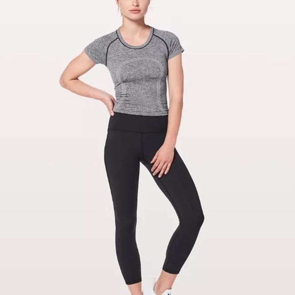 LULULEMON train times 7/8 legging black size 4 - Picture 8 of 8